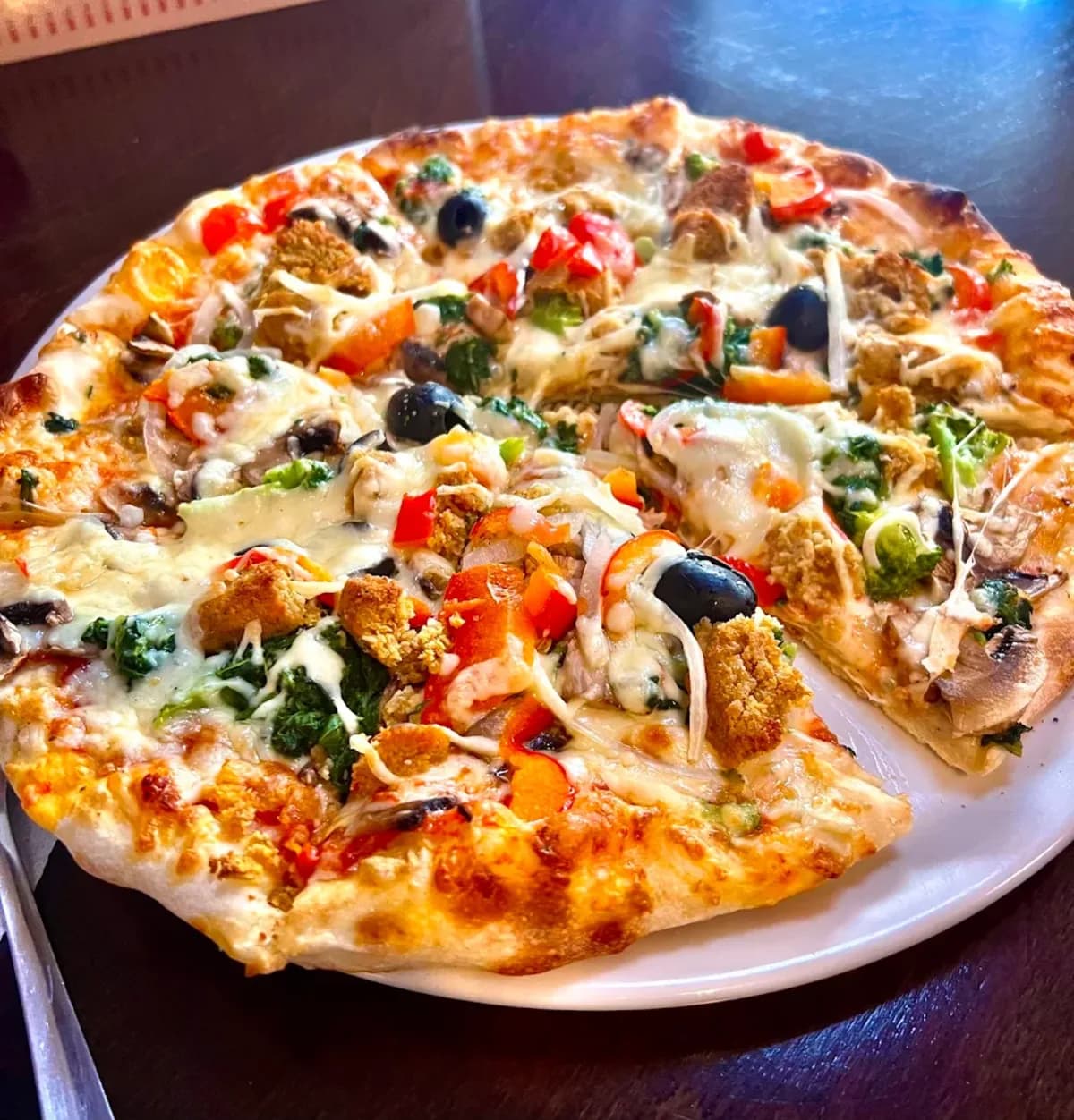 Frisch gebackene Pizza