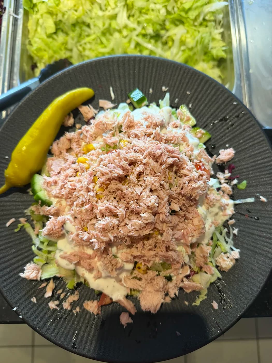 Gemischter Salat mit Thunfisch
